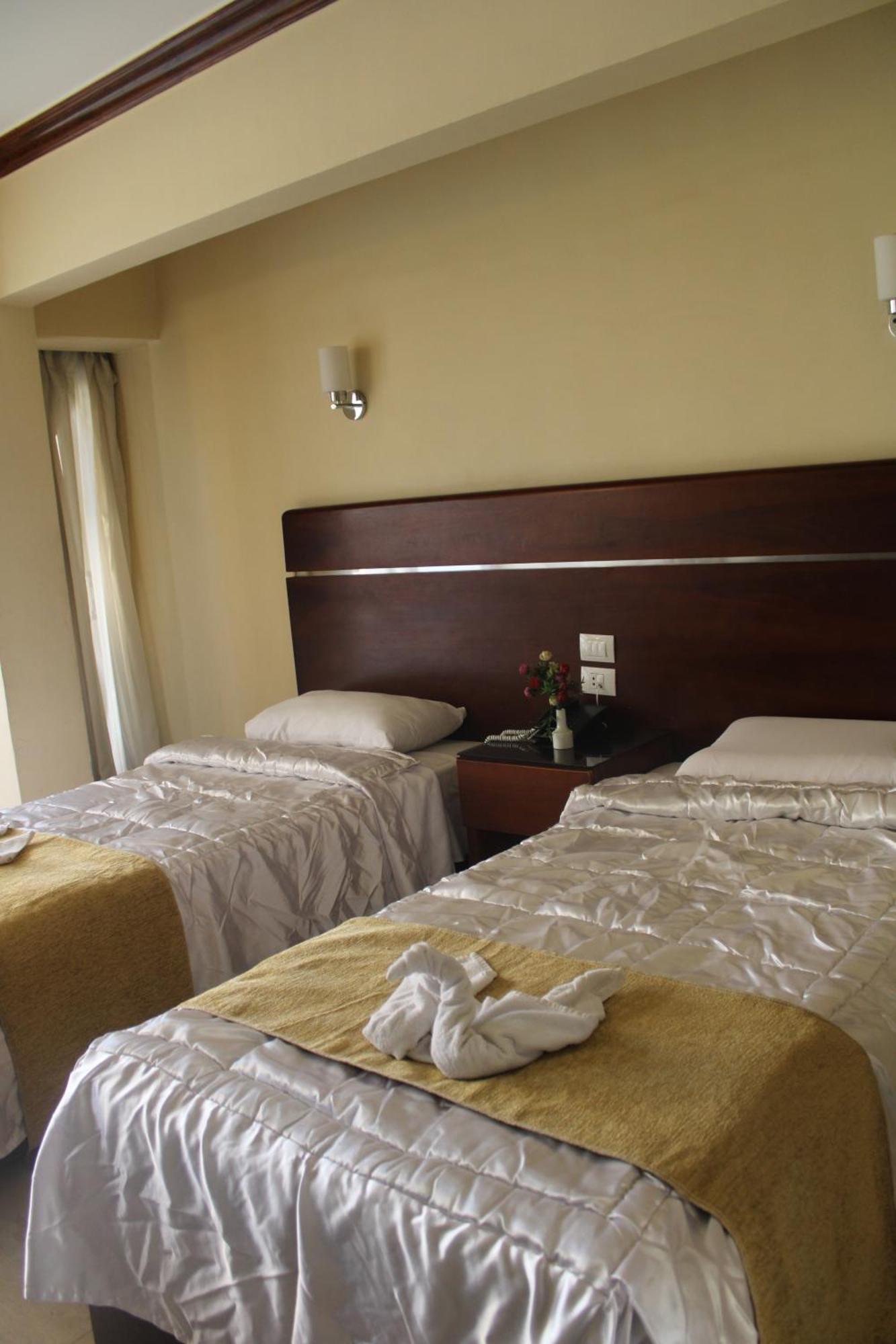 Pharaohs Hotel Giza Екстериор снимка